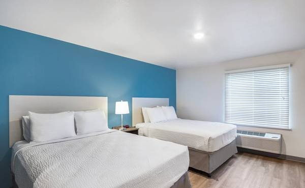 $469 / 1br - Flexible Living: No Lease, Pay Your Way - Weekly Rates Available! (991 E Lake St, Addison, IL)63781327635587120