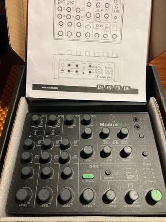 Mackie MobileMix 8ch Powerable USB-C Mixer, A/V Production/Live Sound. 1