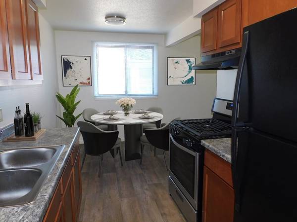 $1,165 / 1br - 600ft2 - 1BR Apt – Great Price + Autumn Special (6624 West Broadway Avenue, Brooklyn Park, MN, USA, Brooklyn)64003957628673122