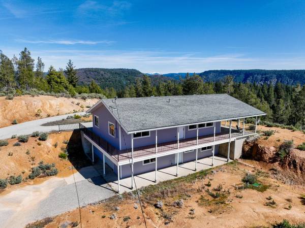 $999,000 / 5br - 2880ft2 - Rare 10-Acre Gold Run Property with Dual Homes & Solar! (Gold Run)63952103760770122
