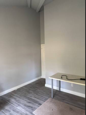 $1,400 / 1hab - 350ft2 - ¡Suite privada en alquiler! ¡Recién remodelada! (Pasadena) (Pasadena)63840115024643123
