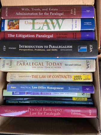 COLLEGE LEVEL PARALEGAL TEXT BOOKS $1 EACH 1