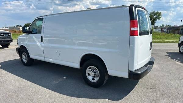 2021 Chevrolet Express Cargo Van Regular Van 3D - $20,200 (_Chevrolet_ _Express Cargo Van_ _Van_)63492003063299122