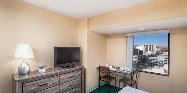 Free premium cable TV, Studio, In Reno 1