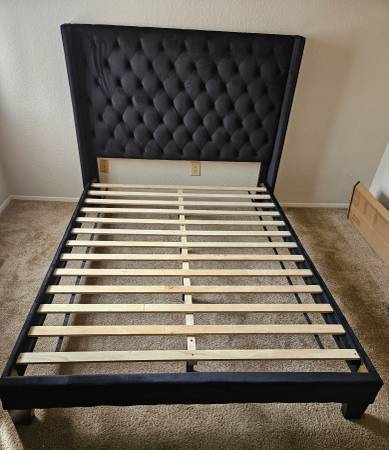 Black velvet queen platform bed 1