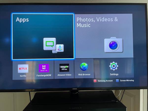 Samsung 48" TV w/Remote High Definition 1