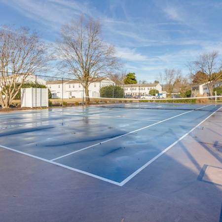 $2,199 / 3br - 1046ft2 - Playground, Balcony, Social Activities (204 Kings Arms Street, Ashland, VA)64027113399681123