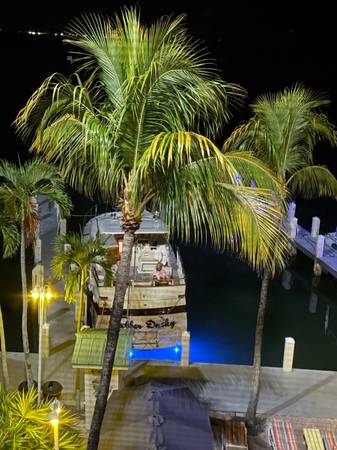 $1,200 / 1br - 700ft2 - Sunny vacation in the Florida Keys (Key Largo)63923415998978120