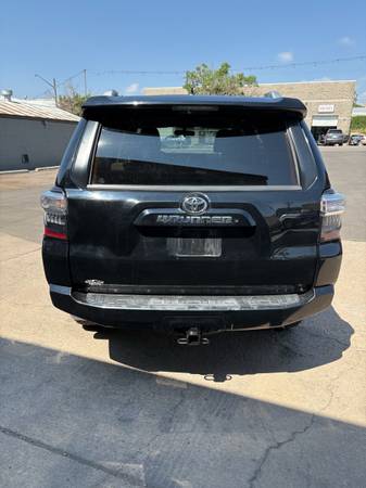 2015 Toyota 4runner SR5 4x4 - $24,250 (Englewood)63619982334081123