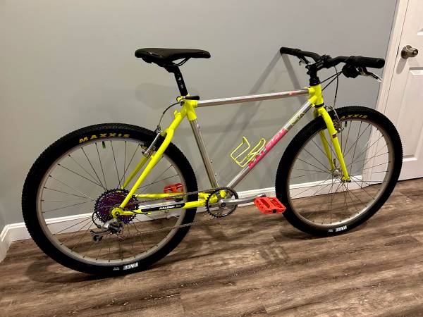 Custom Restomod Raleigh Technium Heat Mountain Bike - 18” Medium size 1