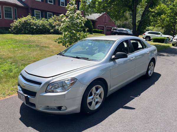 2012 Chevrolet Malibu - $5,000 (Andover)63615473320961121