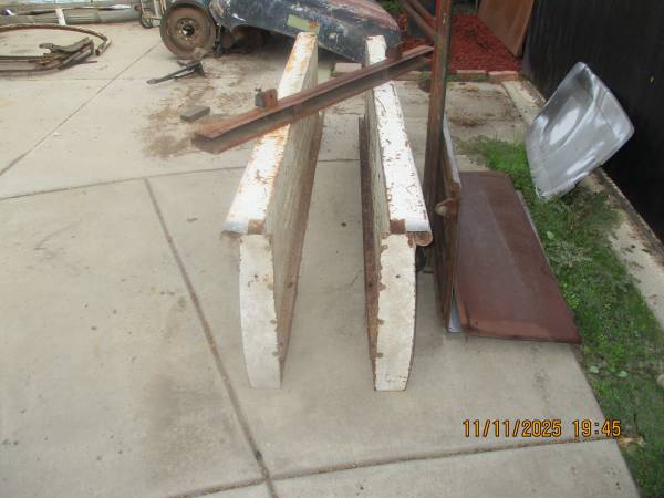 55-59 CHEVY 1/2 TON  SHORT BED STEPSIDE  PARTS 1