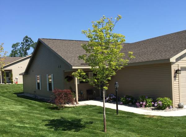$2,450 / 3br - 1208ft2 - Duplex 3BR 2Bath (Traverse City)64037722961666120