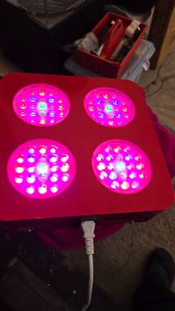 GROW LIGHT  set of 5 1