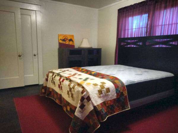 $700 / 4br - Furnished room for rent (Fort Wayne)63953482649219122