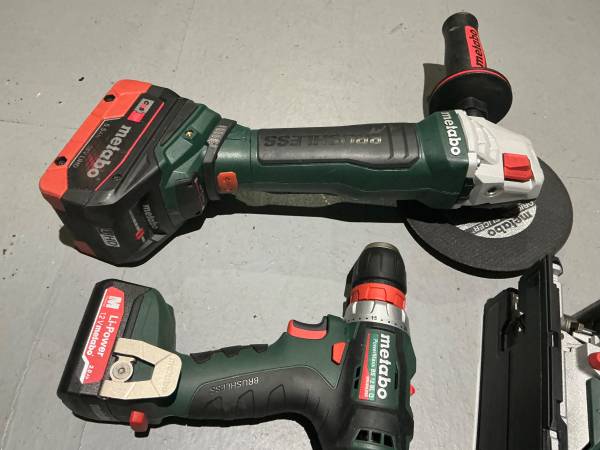 METABO 18volt GERMAN MADE TOOLS/BATTERYS - $400 (philadelphia)63471188450561124