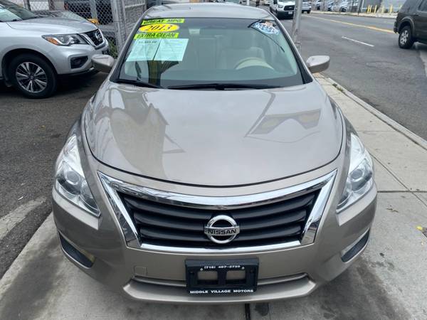 Echa un vistazo a este 2013 Nissan Altima-queens - $7,495 (Middle Village)63654715426563121