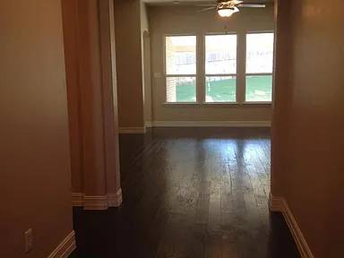 $1,200 / 3br - 2821ft2 - @@*casa unifamiliar tiene 3 dormitorios y 2.0 baños*@@ (McKinney)63796477283075121