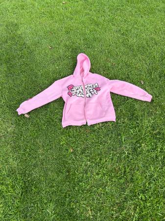 Sorry can't hear zip up 1