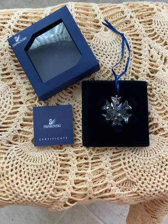 SWAROVSKI 2007 オーナメント Amazon.com: Swarovski 2007 Annual Edition Large Christmas