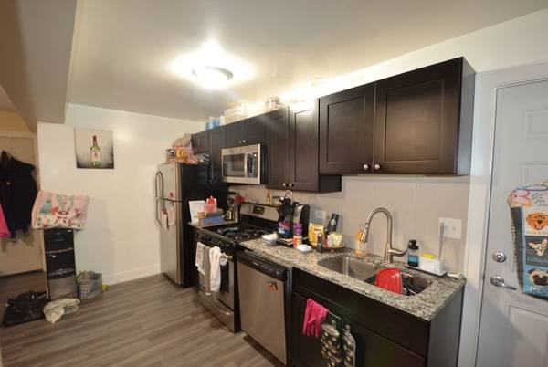 $1,555 / 1br - One bedroom in Albany Park! Just ½ Mile from Lincoln Square! (Albany Park)63918416020099120