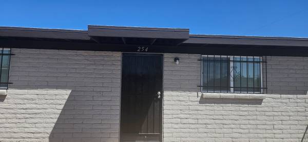 $1,200 / 1br - 2 Bedroom 1 bath Apartments63674842699393120
