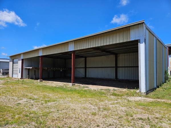 $900 / 3600ft2 - Storage Building & Fenced In Space63755636085635120