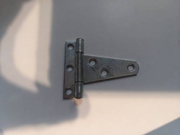 2 in. Zinc-Plated Tee Hinge1 1