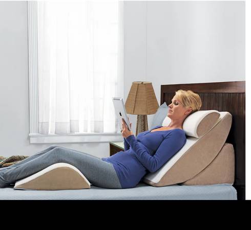 PureFit Adjustable Wedge Pillow System 1