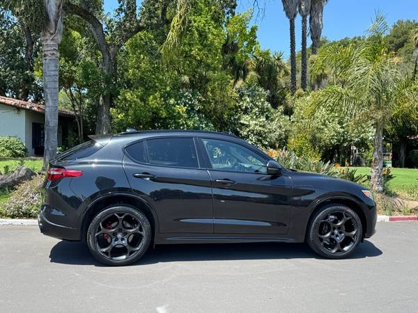 2022 Alfa Romeo Stelvio TI - $31,500 (Novato, CA)63617474867587124