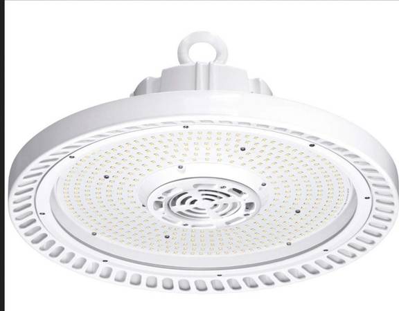 Hubbell LED Wet Location High Bay Lot of 600 Model:CRN-40MX-EDHV-F NEW 1