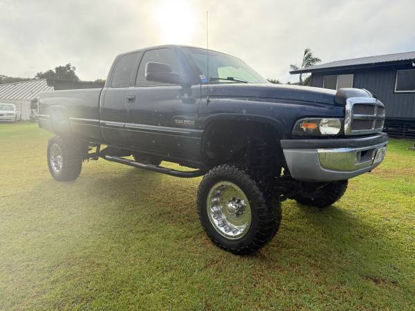 2001 Dodge Ram 2500 diesel 1