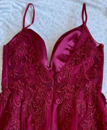 Gorgeous Evening Dress - clothing & accessories - by owner - apparel sale -  craigslist