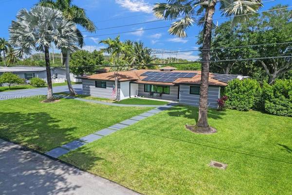 $1,850,000 / 5br - 2227ft2 - 🌹🏠Amazing Opportunity! Boat Lovers! This house is for you!🌹🏠64002013737345120