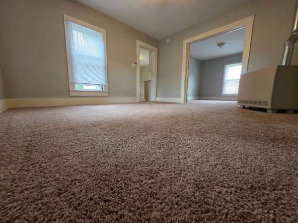 $700 / 2br - $675 |2Bd 1Ba|712 1/2 McDonough St | Available NOW! (Eau Claire)63845959621377123