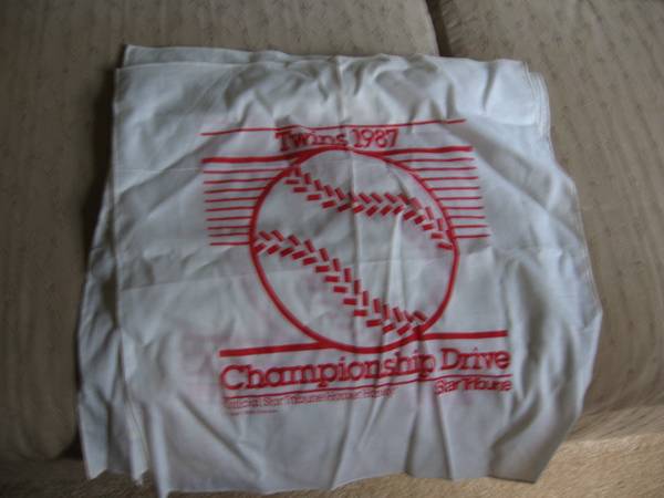 Homer Hankie 1987 Twins One Hankie 1