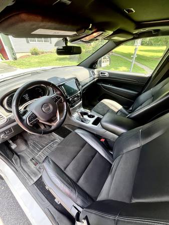 2021 Jeep Grand Cherokee Laredo X - $26,00063622514044675123
