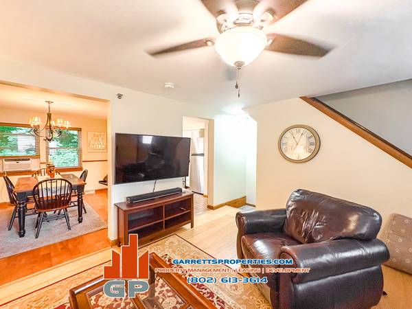 $2,200 / 2br - 1000ft2 - 18 Valade Street (Burlington)63784706729857122
