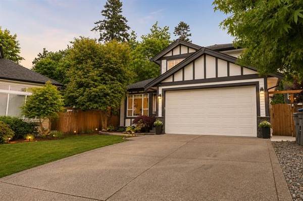 Central Cloverdale 5Bed 3Bath Renovated Single House with A/C for Rent 1