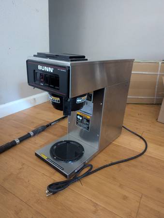 BUNN Coffee Maker 1