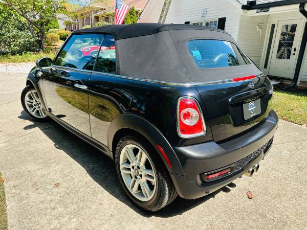 2012 MINI Convertible - Financing Available! - $9999.0063621120221699123