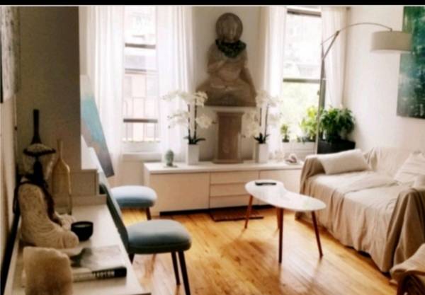 $1,700 / 2br - Large furnished room for rent in hell's kitchen (Midtown West)63827341094273120