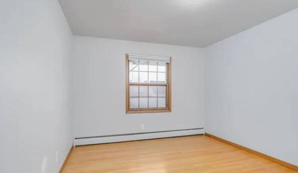 $970 / 2br - Live Small, Dream Big – 2BR/1BR (Phoenix, AZ)64047709494017122