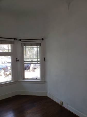 $950 / 2400ft2 - Single Room for share in a house near San Jose State (san jose downtown)63946804222851124