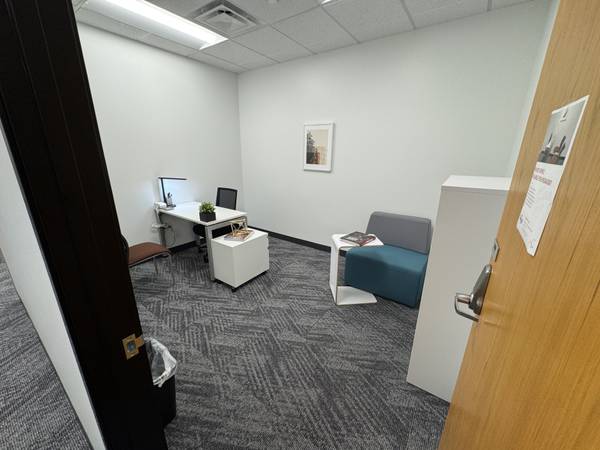 $600 1750 Howe, Oficinas, Co-Trabajo, Clase A Listas para Usar, ¡Oficinas Virtuales! 🎉 (Sacramento/Área Arden Mall/Arden Way)64043494253441122