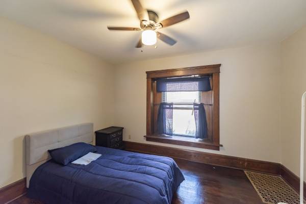 $420 / 1br - 150ft2 - Room for rent (Akron)64150303178755120