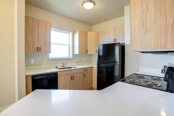 $2,300 / 3br - 1204ft2 - 🌟 Open House Weekend at Cascade Place – Tours, Specials & Prizes! (Molalla)63956924937987122