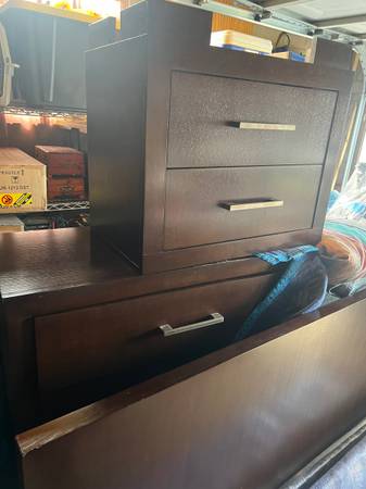 Coaster premium king furniture set 1