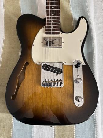 G&L ASAT Classic Bluesboy Semi- Hollow Custom Built Fullerton 2011 1