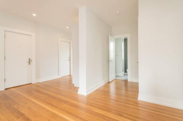 $3,600 / 2br - Porter Square 2 Bed/1 Bath Apartment | Near Porter Station (Porter Square)63699544847617123